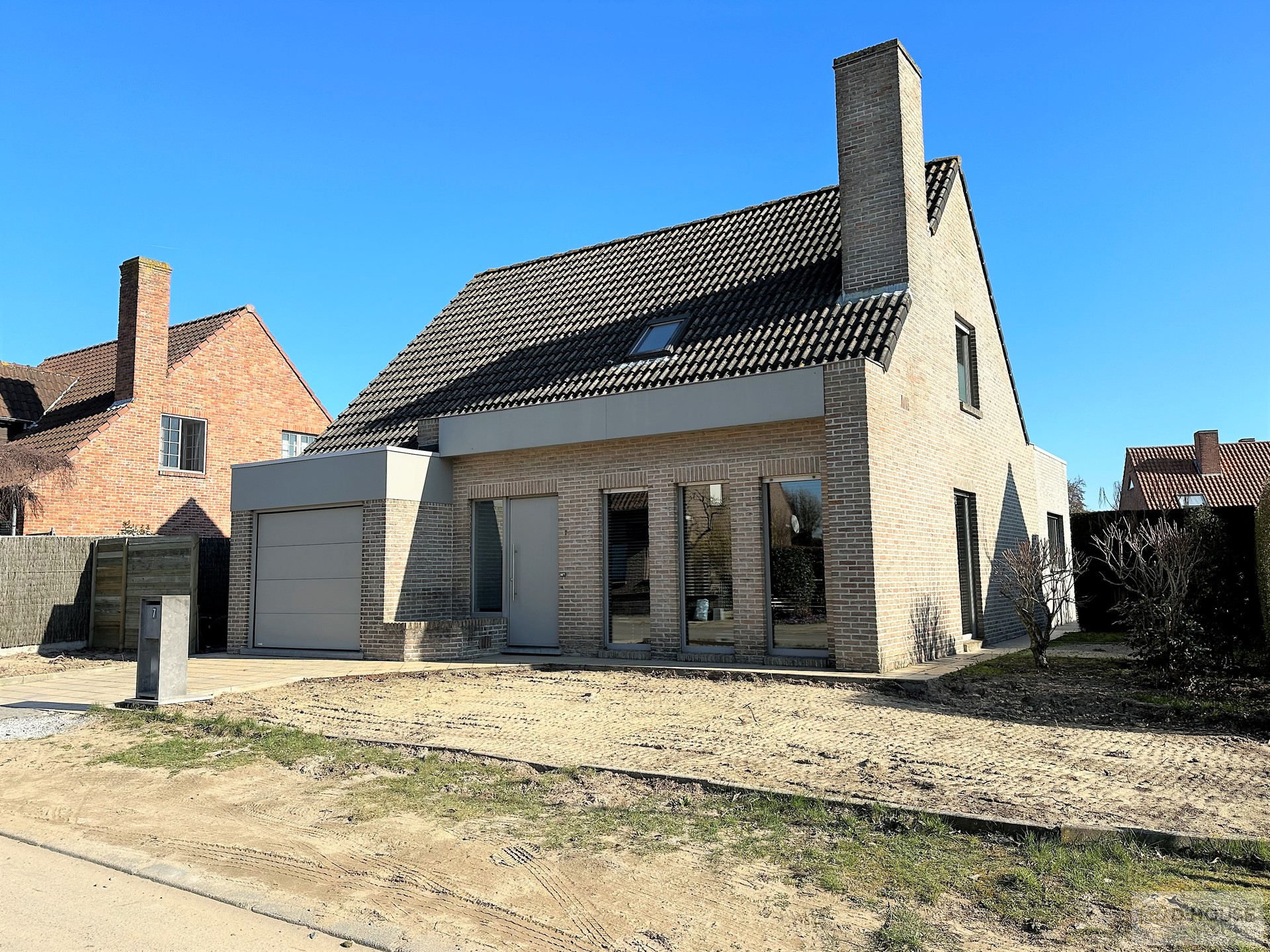 Instapklare villa in rustige woonwijk te Kachtem (Izegem).